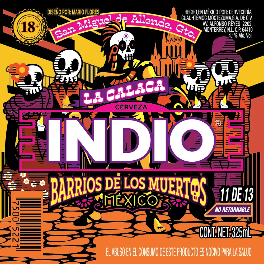 Etiqueta Indio Barrios de los Muertos de San Miguel de Allende: La Calaca, esqueletos con sombrero frente a la parroquia.